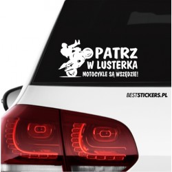 Patrz w Lusterka Motocykle stunt