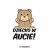 Dziecko w Aucie Miś